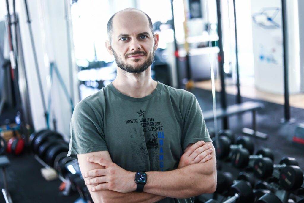 Piotrek, trener personalny z Krakowa